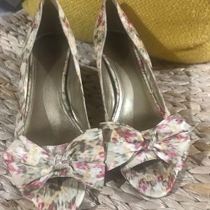 Cirka Joan&David Wadge Shoes
